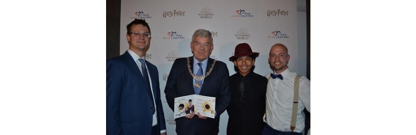 De Koninklijke Nederlandse Munt en Warner Bros. Consumer Products lanceren unieke 'Harry Potter Mirror Coin'